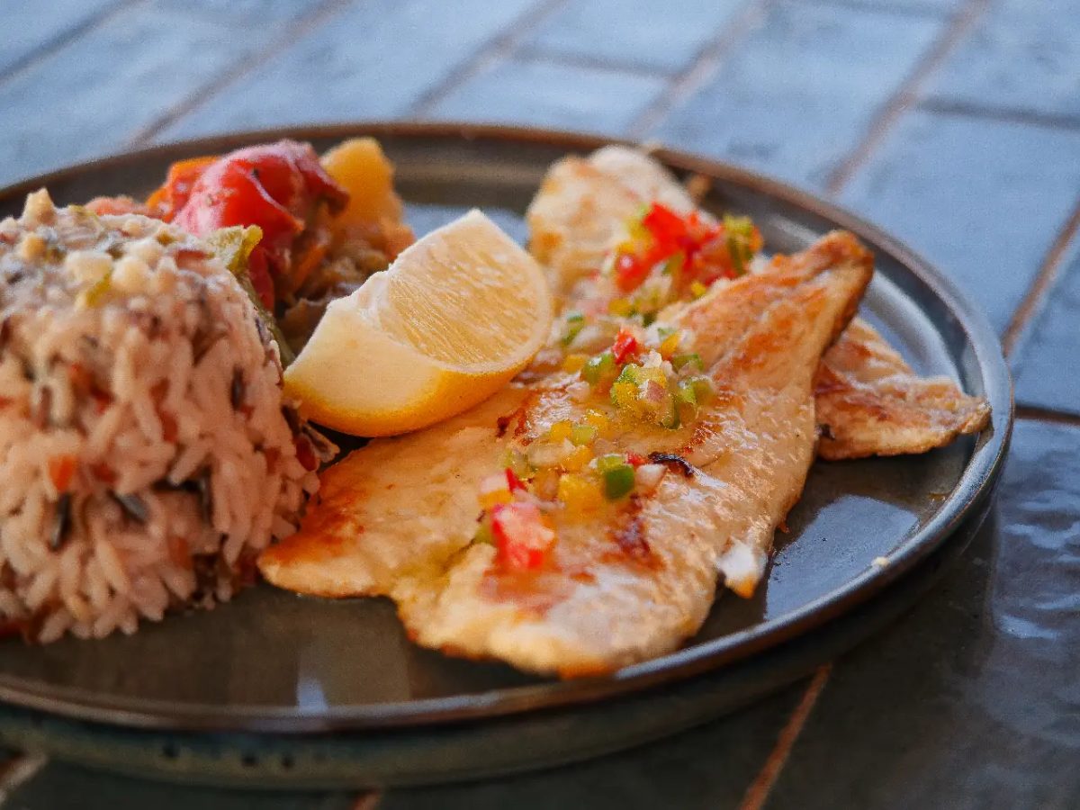 Filet de daurade royale à la plancha avec riz sauvage