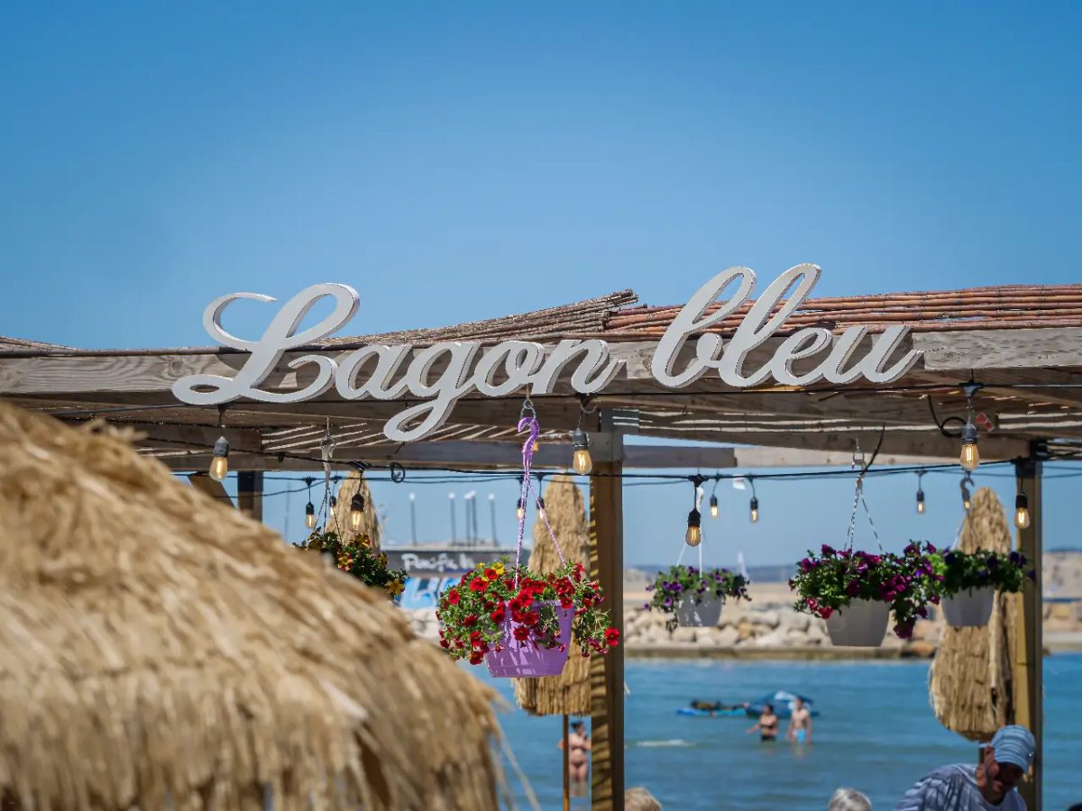 Le restaurant le jour