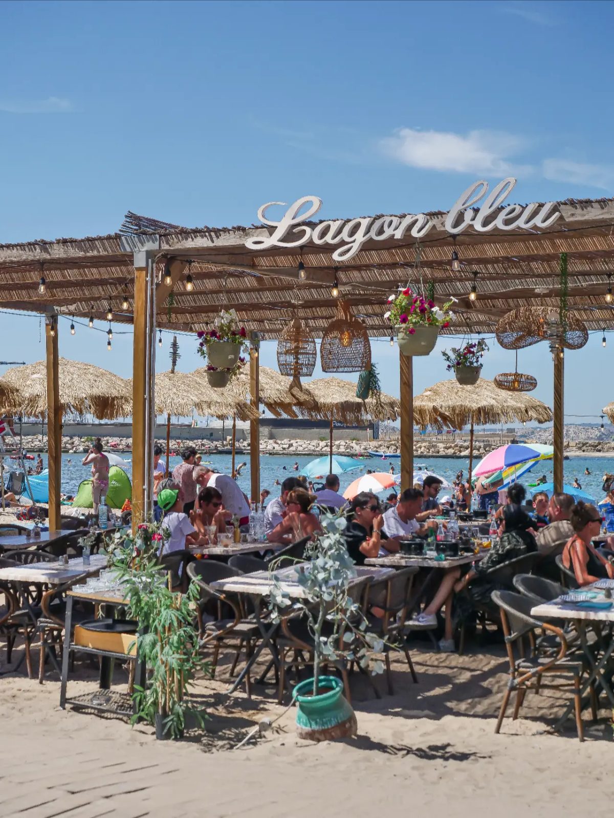 Enseigne du Lagon Bleu